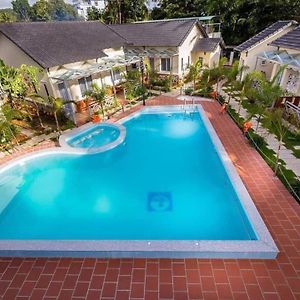 Deluxe Bungalow Garden View